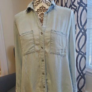 Cloth & Stone Shirttail Button Down Shirt